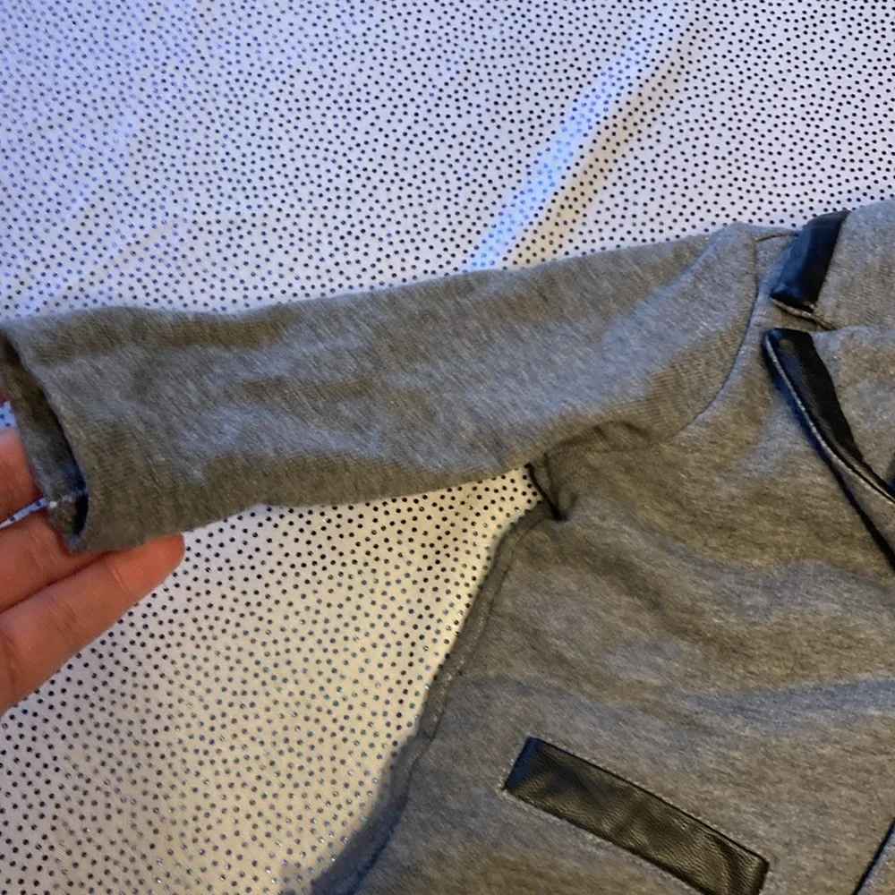 Miniclasix boys t shirt and vest size 3 months 0-12 lbs  new without tag